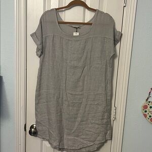 Lungo L'Arno 100% Linen Dress
Size: S
1 Lungo L'Arno
NWT